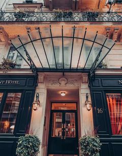 New Orient Hotel