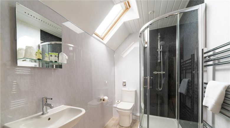 <b>The Lakeland Kendal Hotel, Sure Hotel Room</b>. Images powered by <a href="https://iceportal.shijigroup.com/" title="IcePortal" target="_blank">IcePortal</a>.