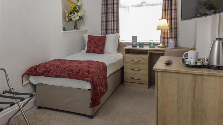 <b>The Lakeland Kendal Hotel, Sure Hotel Room</b>. Images powered by <a href="https://iceportal.shijigroup.com/" title="IcePortal" target="_blank">IcePortal</a>.