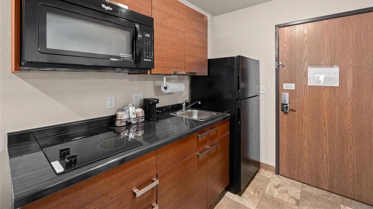 MainStay Suites Spokane Valley Room