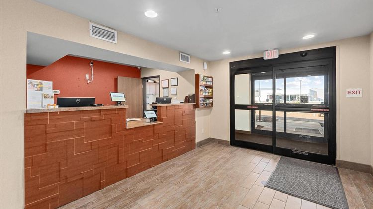 MainStay Suites Spokane Valley Lobby