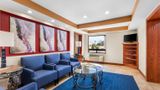 Econo Lodge Woodbridge Lobby