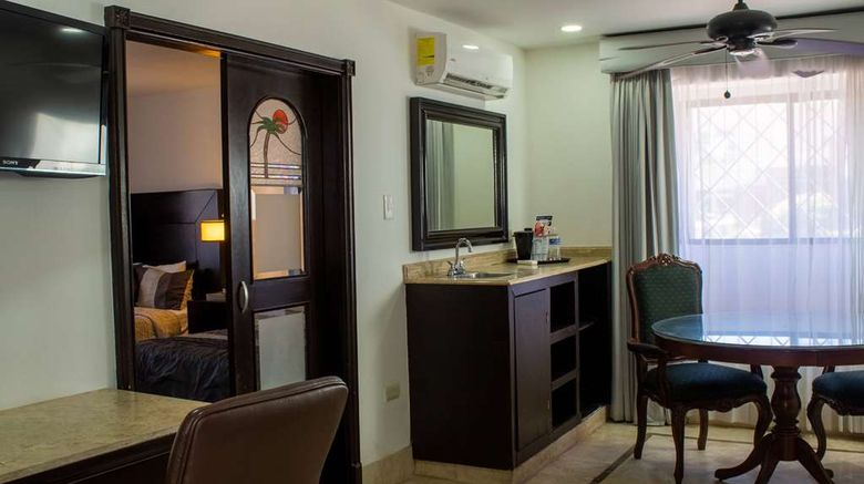 <b>Wyndham Garden Los Mochis Plaza Inn Suite</b>. Images powered by <a href="https://iceportal.shijigroup.com/" title="IcePortal" target="_blank">IcePortal</a>.
