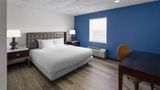 Baymont Lancaster PA Dutch Country Suite