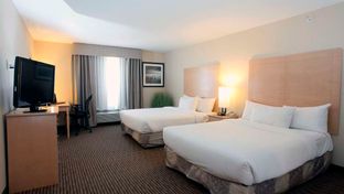 Pomeroy Inn & Suites Dawson Creek