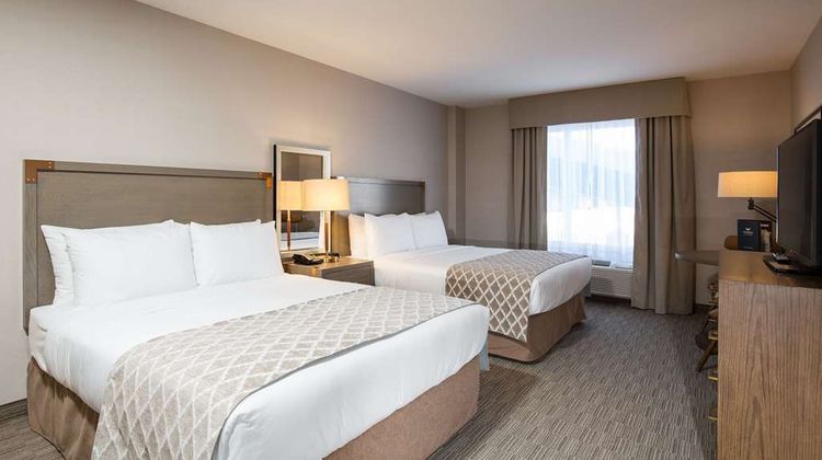 Pomeroy Inn & Suites Prince George Room