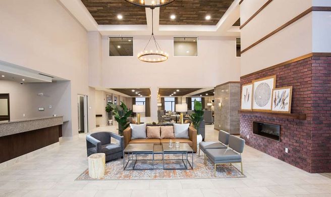 Pomeroy Inn & Suites Prince George Lobby