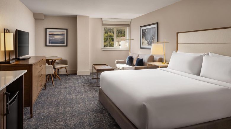 <b>Pomeroy Hotel Fort McMurray Room</b>. Images powered by <a href="https://iceportal.shijigroup.com/" title="IcePortal" target="_blank">IcePortal</a>.