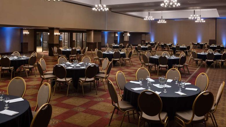 <b>Pomeroy Hotel & Conference Centre Ballroom</b>. Images powered by <a href="https://iceportal.shijigroup.com/" title="IcePortal" target="_blank">IcePortal</a>.