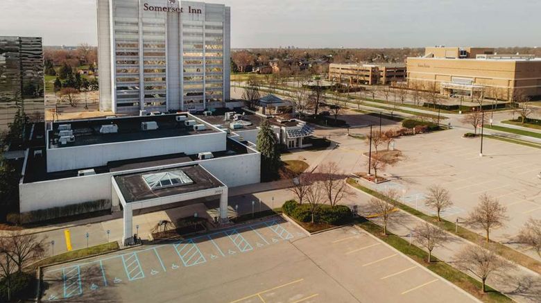 <b>Somerset Inn Exterior</b>. Images powered by <a href="https://iceportal.shijigroup.com/" title="IcePortal" target="_blank">IcePortal</a>.