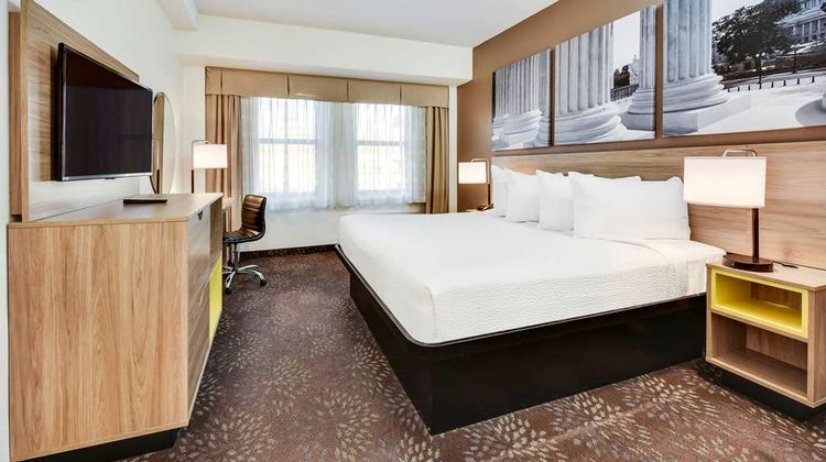 Days Inn Washington DC/Connecticut Ave Room