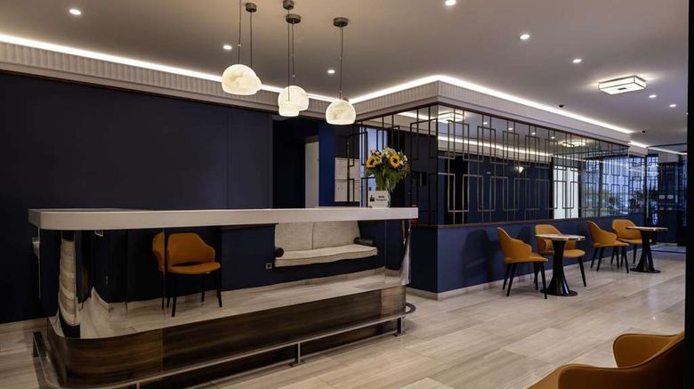 <b>Hotel De Castiglione Lobby</b>. Images powered by <a href="https://iceportal.shijigroup.com/" title="IcePortal" target="_blank">IcePortal</a>.