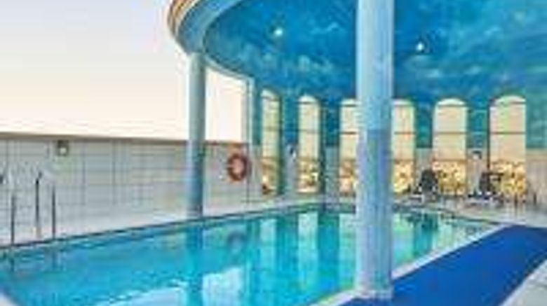 <b>Time Express Hotel Al Khan Pool</b>. Images powered by <a href="https://iceportal.shijigroup.com/" title="IcePortal" target="_blank">IcePortal</a>.