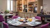 <b>Hotel Les 2 Rives Restaurant</b>. Images powered by <a href="https://iceportal.shijigroup.com/" title="IcePortal" target="_blank">IcePortal</a>.