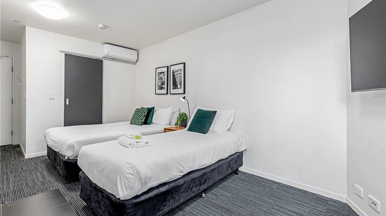 <b>Quality Apartments North Melbourne Room</b>. Images powered by <a href="https://iceportal.shijigroup.com/" title="IcePortal" target="_blank">IcePortal</a>.