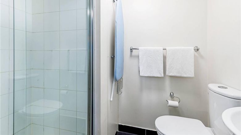 <b>Quality Apartments North Melbourne Room</b>. Images powered by <a href="https://iceportal.shijigroup.com/" title="IcePortal" target="_blank">IcePortal</a>.