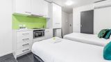 Quality Apartments North Melbourne Room