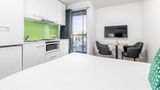 Quality Apartments North Melbourne Room