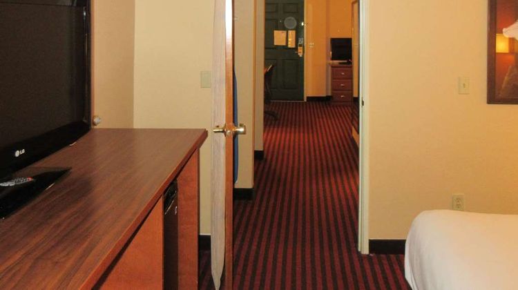 Quality Inn and Suites Stillwater Suite