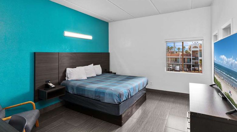 <b>WindWater Hotel and Marina Suite</b>. Images powered by <a href="https://iceportal.shijigroup.com/" title="IcePortal" target="_blank">IcePortal</a>.