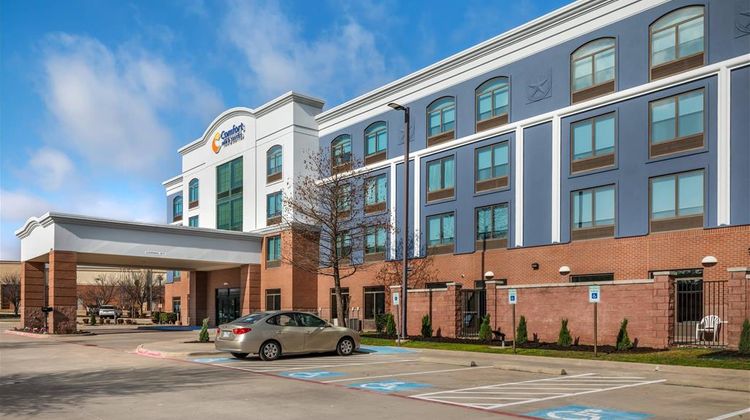 Comfort Inn and Suites Frisco East - McKinney Exterior