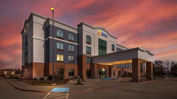 Comfort Inn and Suites Frisco East - McKinney Exterior