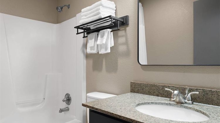 Eastland Suites Hotel & Conference Ctr Room