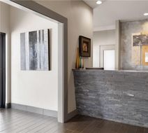Eastland Suites Hotel & Conference Ctr Lobby
