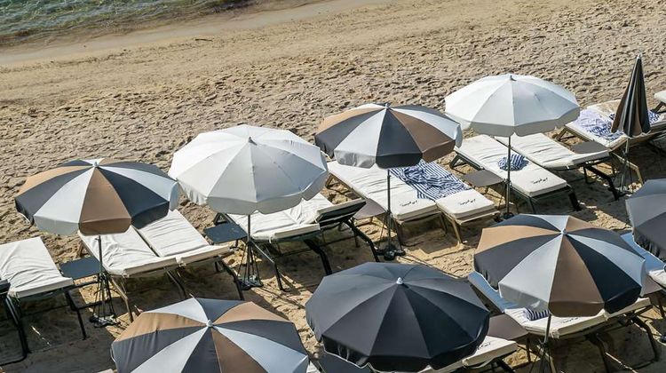 Hotel Ile Rousse Beach