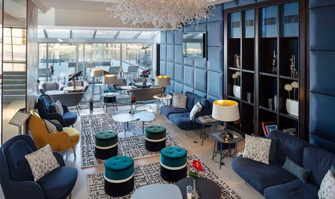 Hotel Ile Rousse Lobby