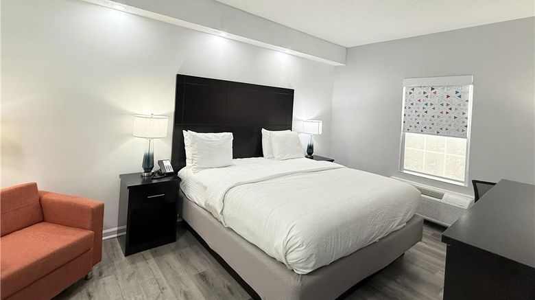 <b>Best Western of Crestview Room</b>. Images powered by <a href="https://iceportal.shijigroup.com/" title="IcePortal" target="_blank">IcePortal</a>.