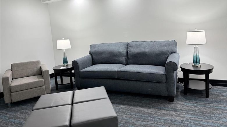 <b>Best Western of Crestview Room</b>. Images powered by <a href="https://iceportal.shijigroup.com/" title="IcePortal" target="_blank">IcePortal</a>.