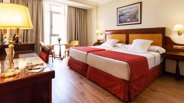<b>Gran Hotel De Ferrol Room</b>. Images powered by <a href="https://iceportal.shijigroup.com/" title="IcePortal" target="_blank">IcePortal</a>.
