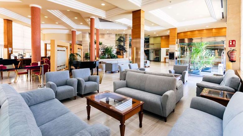 <b>Gran Hotel De Ferrol Ballroom</b>. Images powered by <a href="https://iceportal.shijigroup.com/" title="IcePortal" target="_blank">IcePortal</a>.