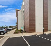 La Quinta Inn & Suites by Wyndham Mebane Exterior