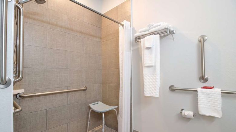 <b>Quality Inn Shallotte Room</b>. Images powered by <a href="https://iceportal.shijigroup.com/" title="IcePortal" target="_blank">IcePortal</a>.
