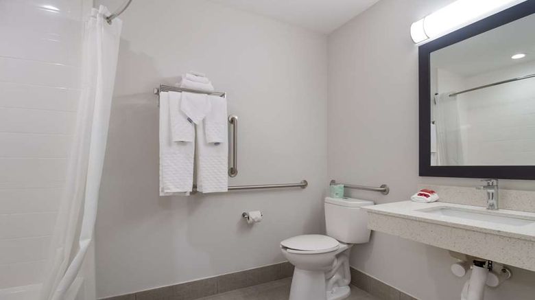 <b>Quality Inn Shallotte Room</b>. Images powered by <a href="https://iceportal.shijigroup.com/" title="IcePortal" target="_blank">IcePortal</a>.