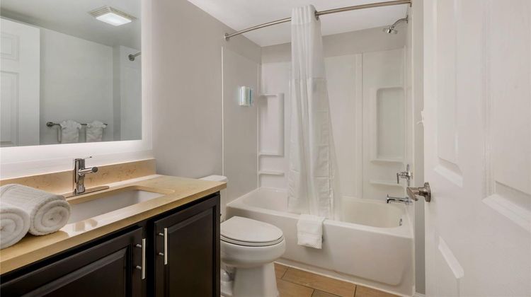 Dulles Suites Room