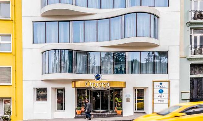 Hotel Opera Exterior