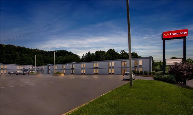 Econo Lodge Mt Hope Exterior