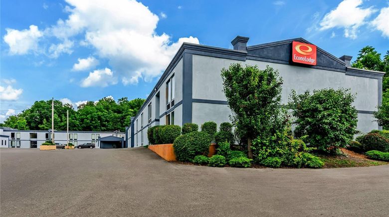 <b>Econo Lodge Mt Hope Exterior</b>. Images powered by <a href="https://iceportal.shijigroup.com/" title="IcePortal" target="_blank">IcePortal</a>.