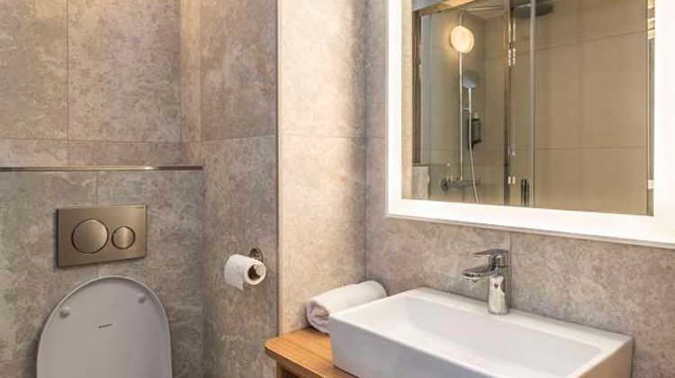 The Originals Le Relais Aubagne Room