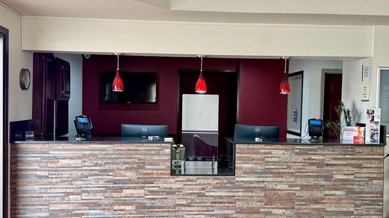 <b>Econo Lodge Childress Lobby</b>. Images powered by <a href="https://iceportal.shijigroup.com/" title="IcePortal" target="_blank">IcePortal</a>.