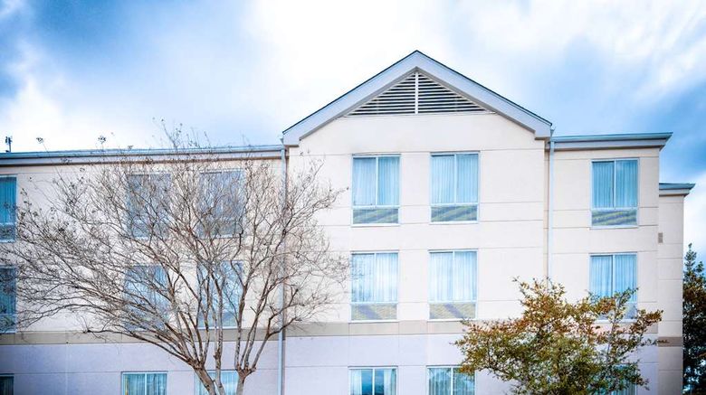 Wyndham Garden New Orleans Airport Exterior. Images powered by <a href="https://iceportal.shijigroup.com" target="_blank" rel="noopener">Ice Portal</a>.