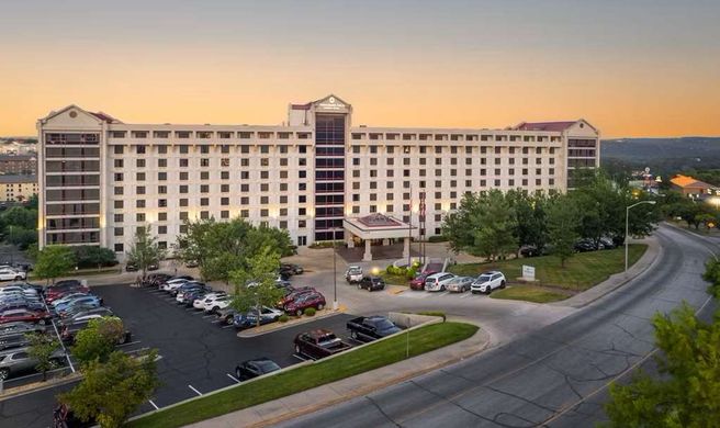 Thousand Hills Resort Hotel Exterior