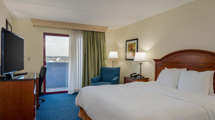 Thousand Hills Resort Hotel Suite