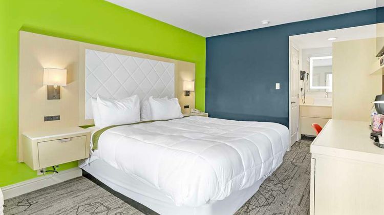 Signature Inn Berkeley Room