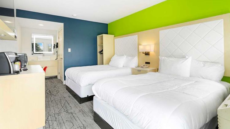 Signature Inn Berkeley Room