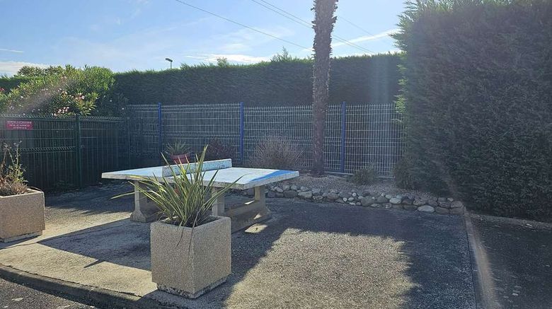 <b>Fasthotel Pau/Lescar Recreation</b>. Images powered by <a href="https://iceportal.shijigroup.com/" title="IcePortal" target="_blank">IcePortal</a>.