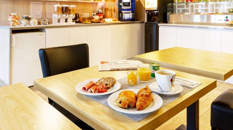 <b>Fasthotel Rouen Nord Ouest Restaurant</b>. Images powered by <a href="https://iceportal.shijigroup.com/" title="IcePortal" target="_blank">IcePortal</a>.